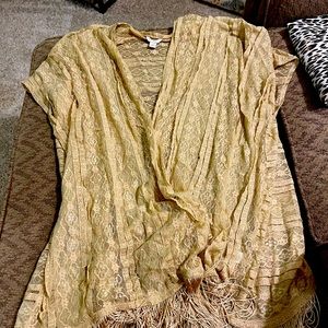 Crocheted vest with fringe